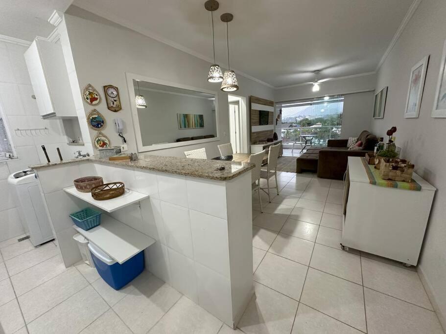 Apartamento Lindo Na Praia Da Enseada - Ubatuba Exteriör bild